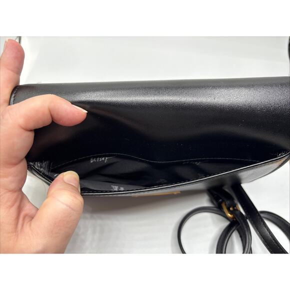 NWT Betsey Johnson Black XO Sybil Crossbody Clutch Gold/Bronze Black Chain Strap - Picture 11 of 15